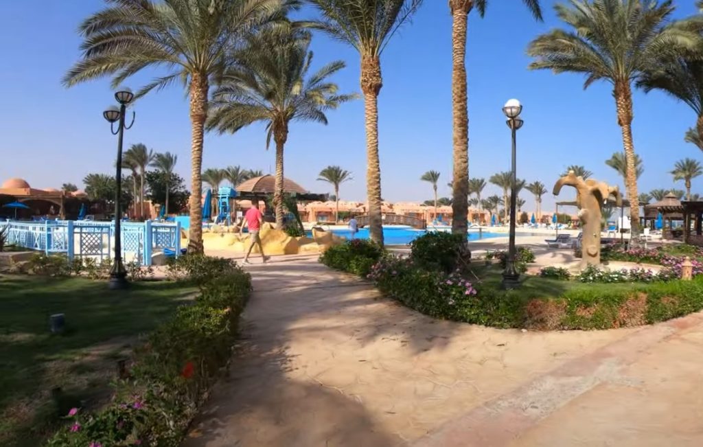 قرية اورينتال كوست مرسى علم