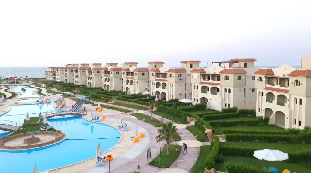 لاسيرينا السخنة