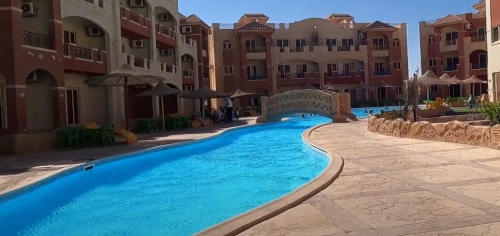 لاسيرينا ميني ايجيبت